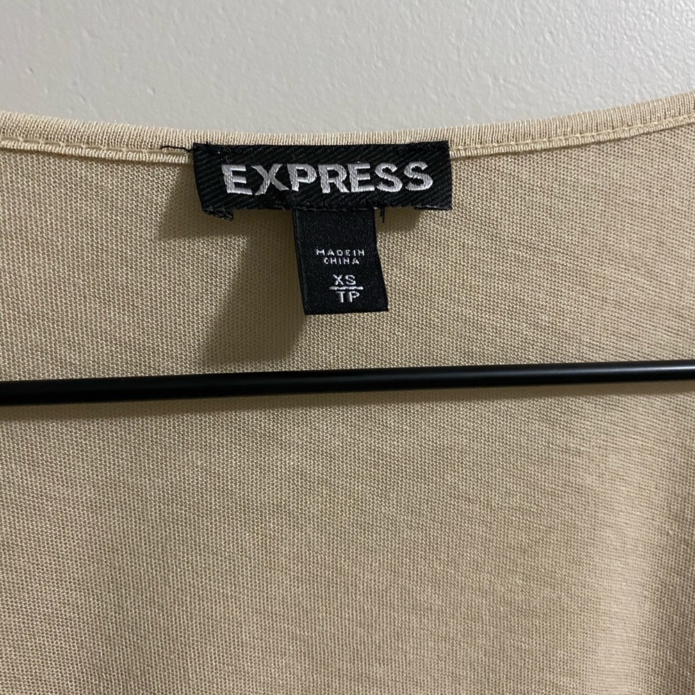 Express | Gold Tank - Picture 4 of 5